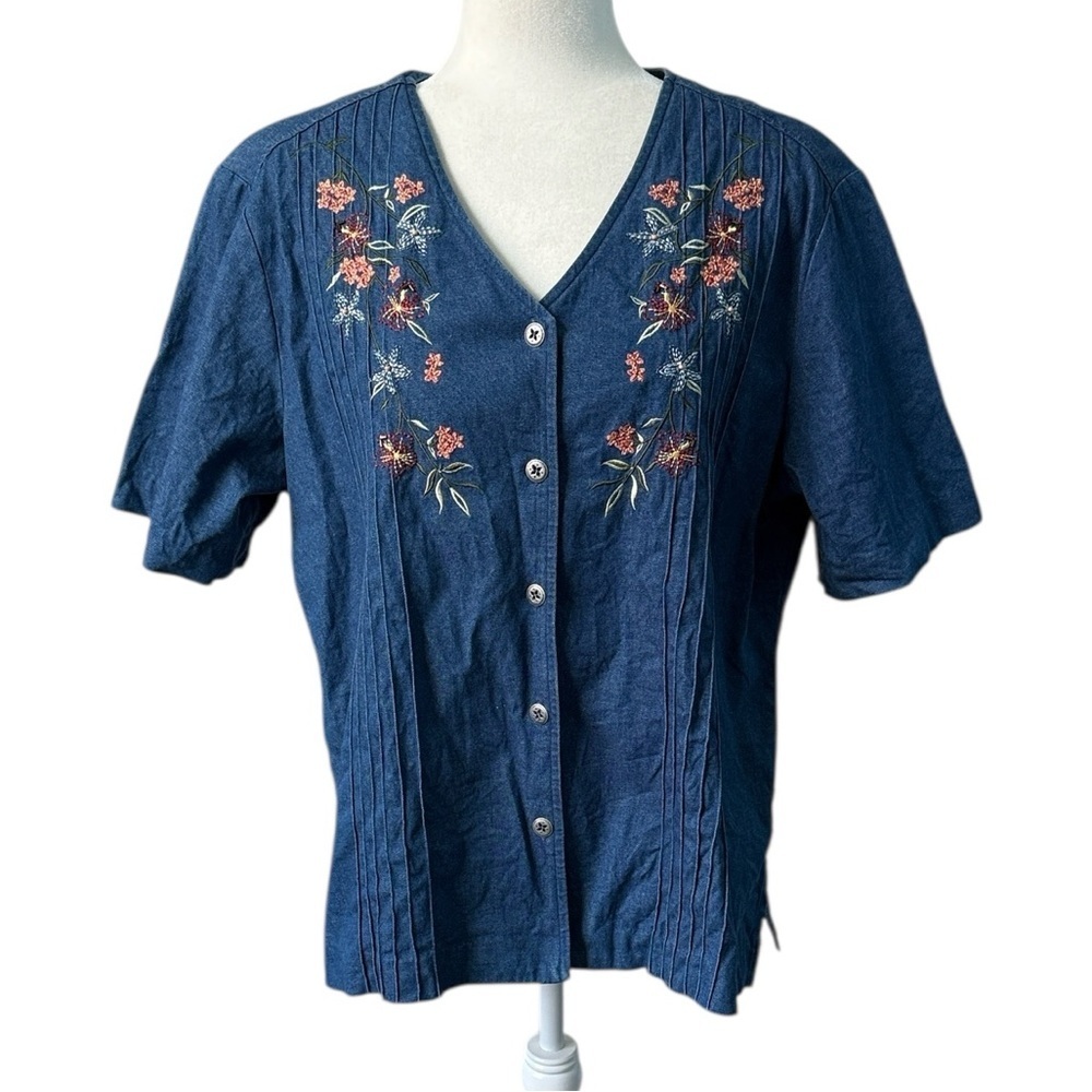 Alfred Dunner Vintage Chambray Denim Embroidered Button Front Top Size 14